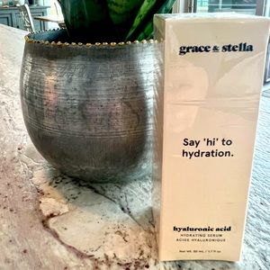 Grace & Stella hyaluronic acid hydrating serum